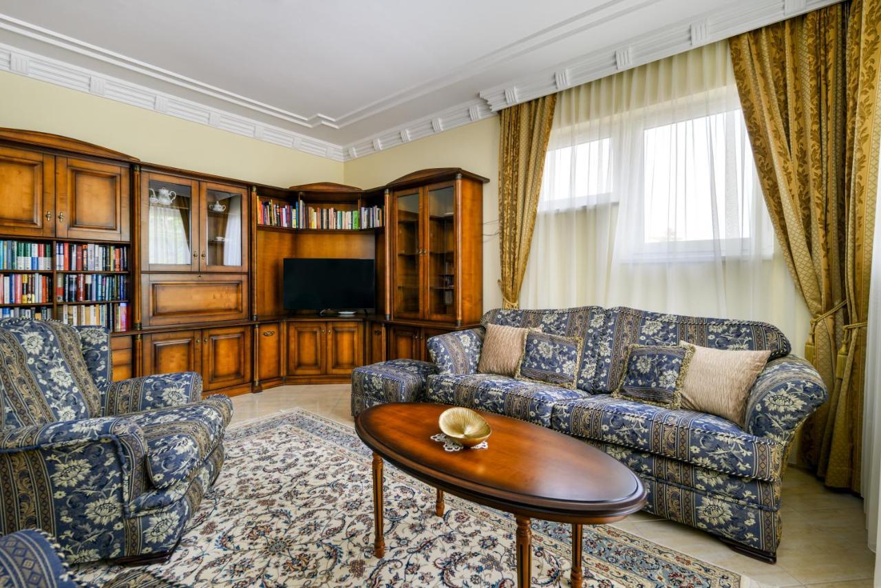 Rege - Wellness Resort House Eger Ngoại thất bức ảnh